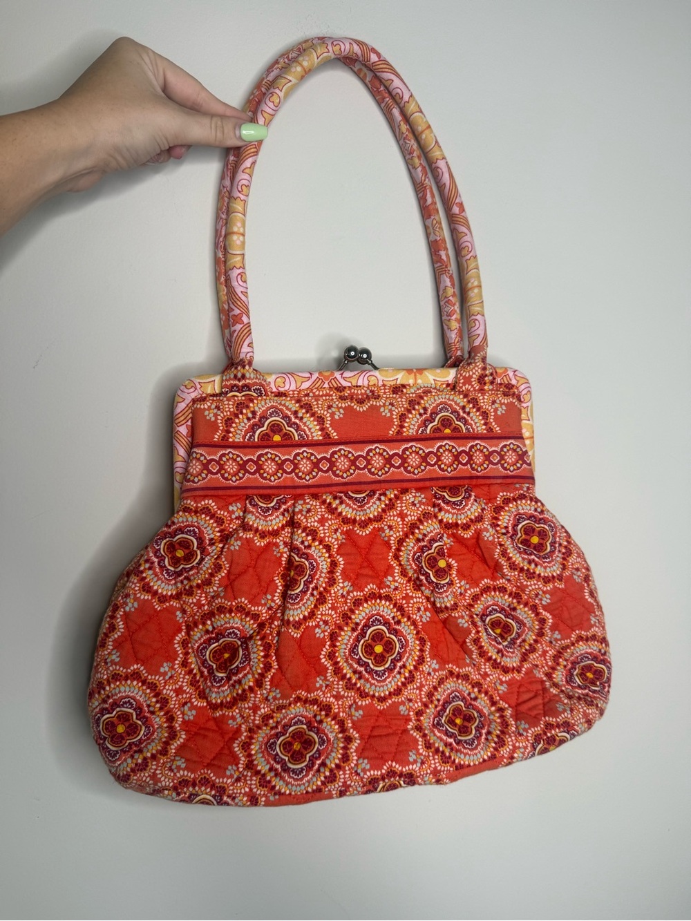 Vera Bradley Alice in Paprika kiss lock shoulder bag - Picture 5 of 11